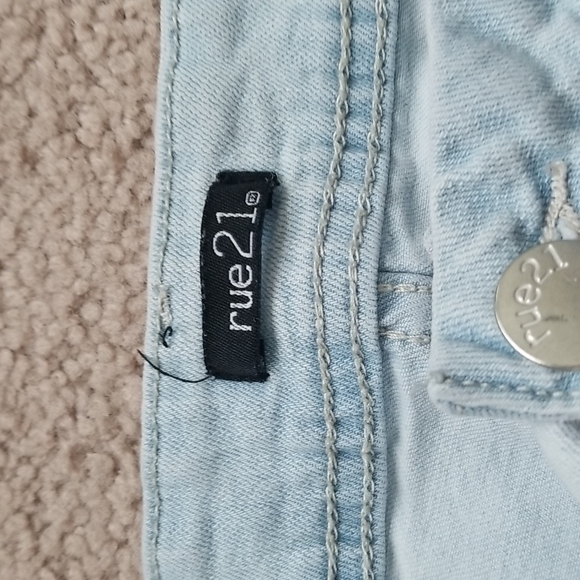 Rue 21 Distressed Denim Shorts - Picture 5 of 13